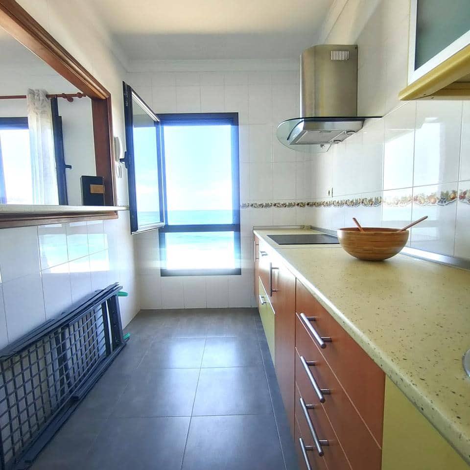 2 quarto Apartamento para arrendar em Santa Maria de Guia de Gran Canaria com garagem - 1 300 € (Ref: 10061040)