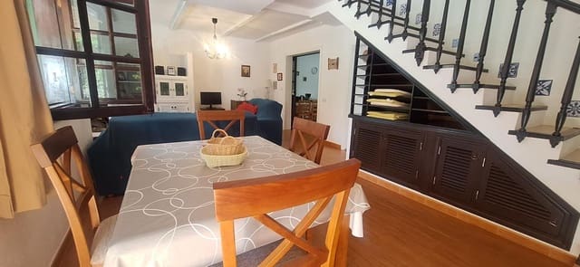 3 Zimmer Villa zu vermieten in Agaete mit Garage - 1.350 € (Ref: 10062642)