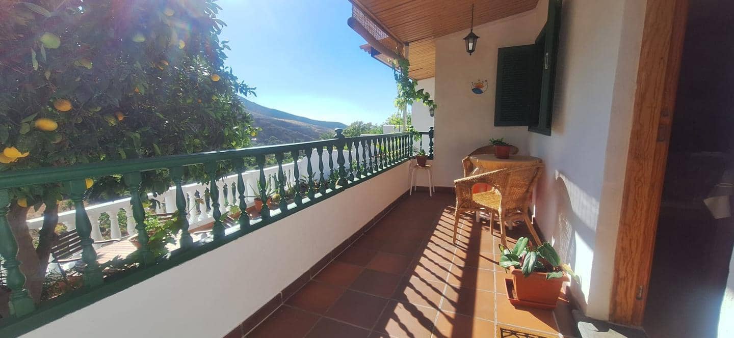 3 Zimmer Villa zu vermieten in Agaete mit Garage - 1.350 € (Ref: 10062642)