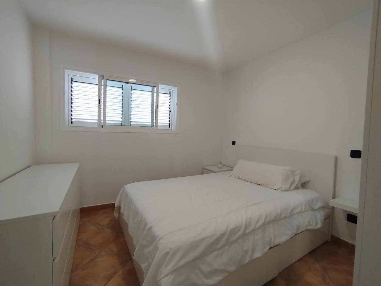 Chalet de 2 habitaciones en Mogán en alquiler - 1.500 € (Ref: 10073217)