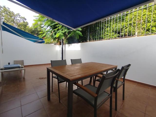 Chalet de 2 habitaciones en Playa de Mogán, Mogán en alquiler - 1.500 € (Ref: 10073217)
