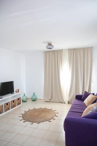2 soverom Leilighet til leie i Valverde - € 1 050 (Ref: 10076947)
