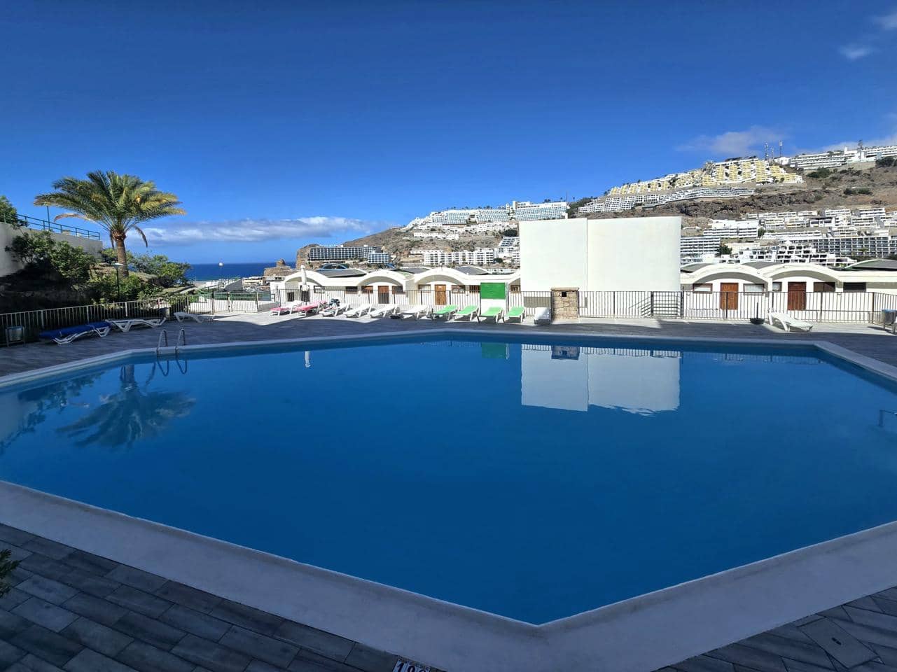 1 sypialnia Mieszkanie na sprzedaż w Puerto Rico z basenem - 299 000 € (Ref: 10076948)