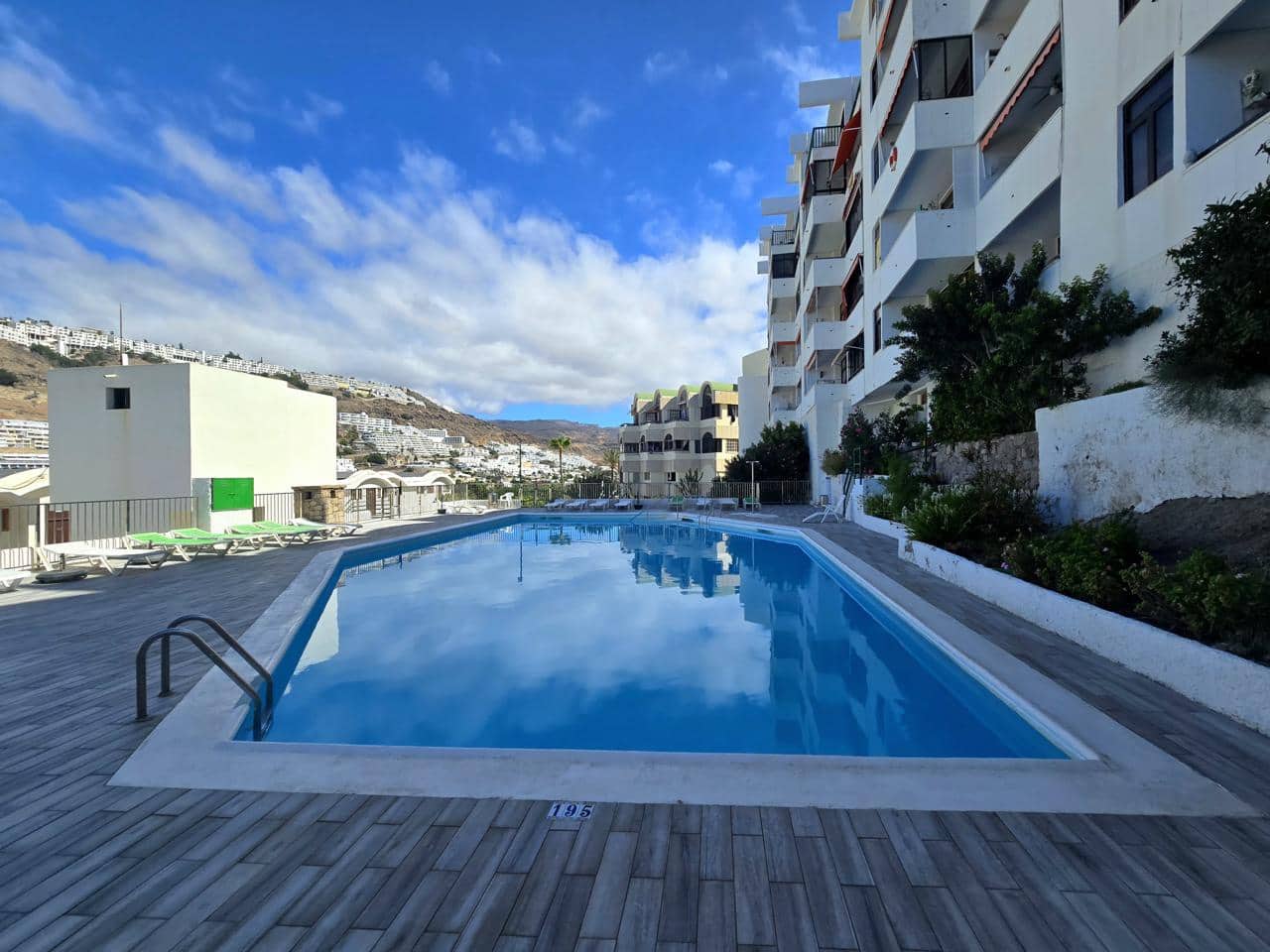 1 sypialnia Mieszkanie na sprzedaż w Puerto Rico z basenem - 299 000 € (Ref: 10076948)