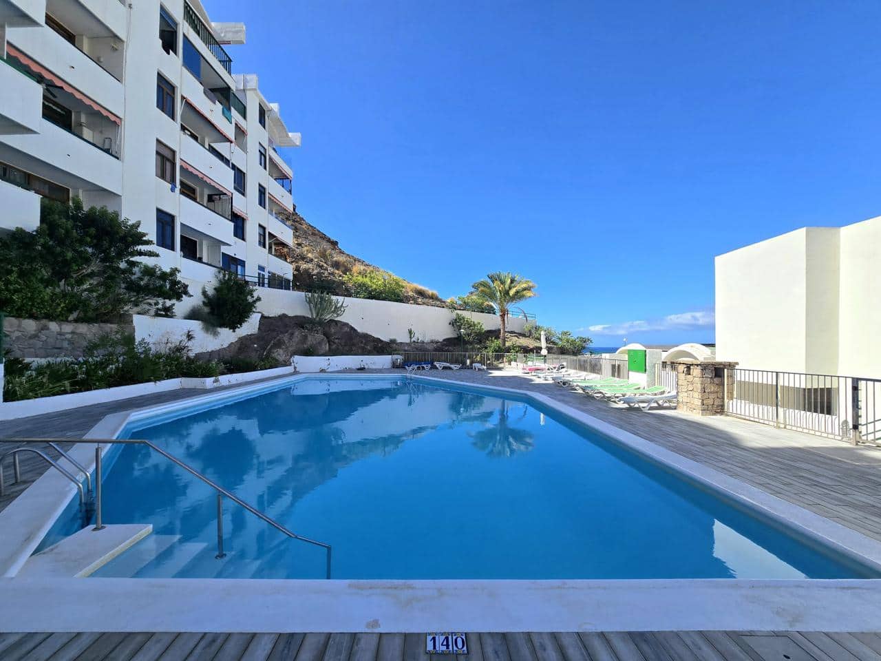 1 sypialnia Mieszkanie na sprzedaż w Puerto Rico z basenem - 299 000 € (Ref: 10076948)