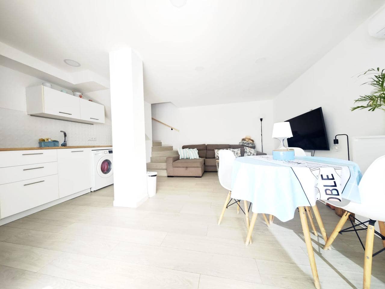 Chalet de 2 habitaciones en Sonneland en alquiler con piscina garaje - 1.300 € (Ref: 10076949)