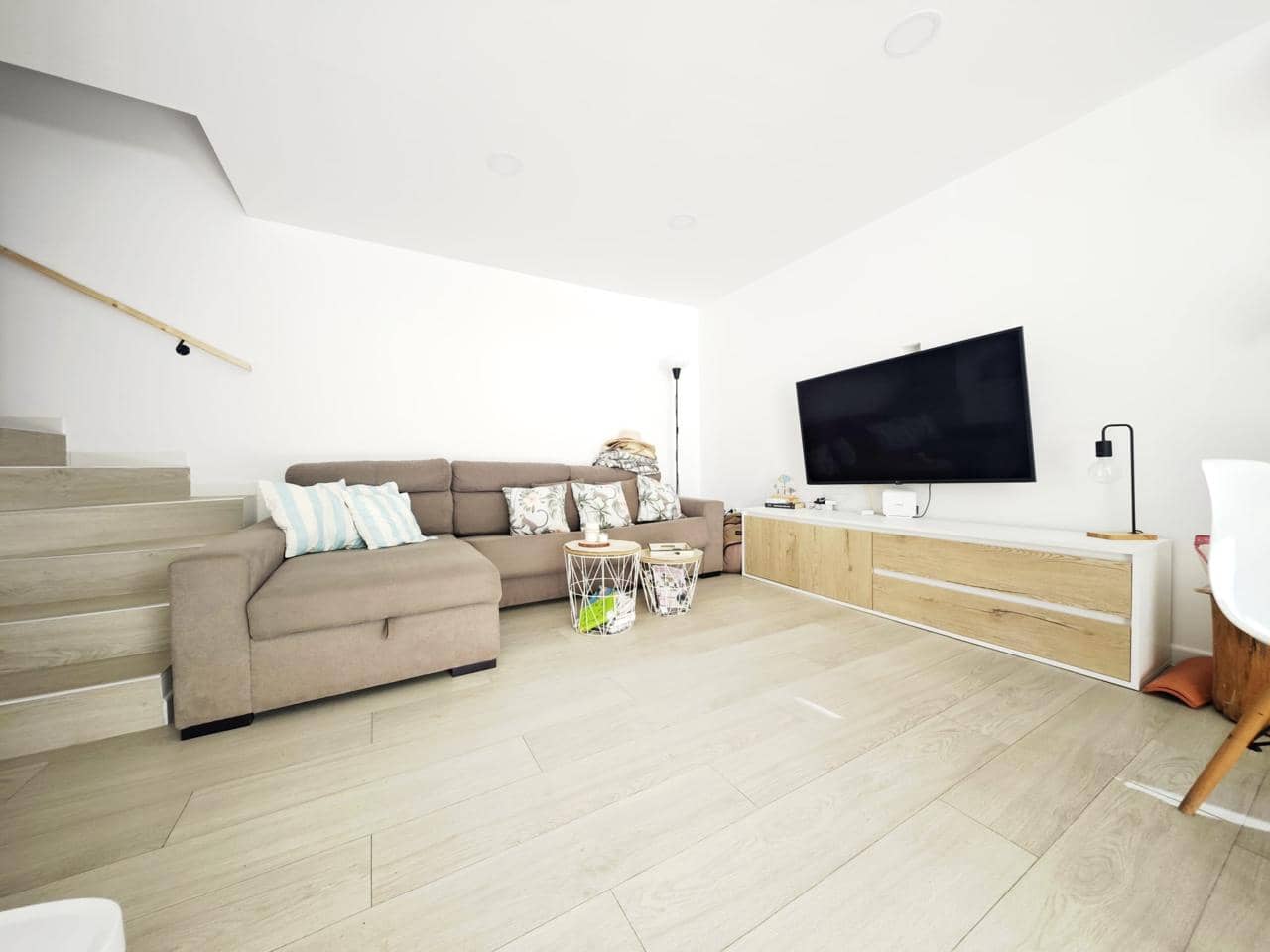 Chalet de 2 habitaciones en Sonneland en alquiler con piscina garaje - 1.300 € (Ref: 10076949)