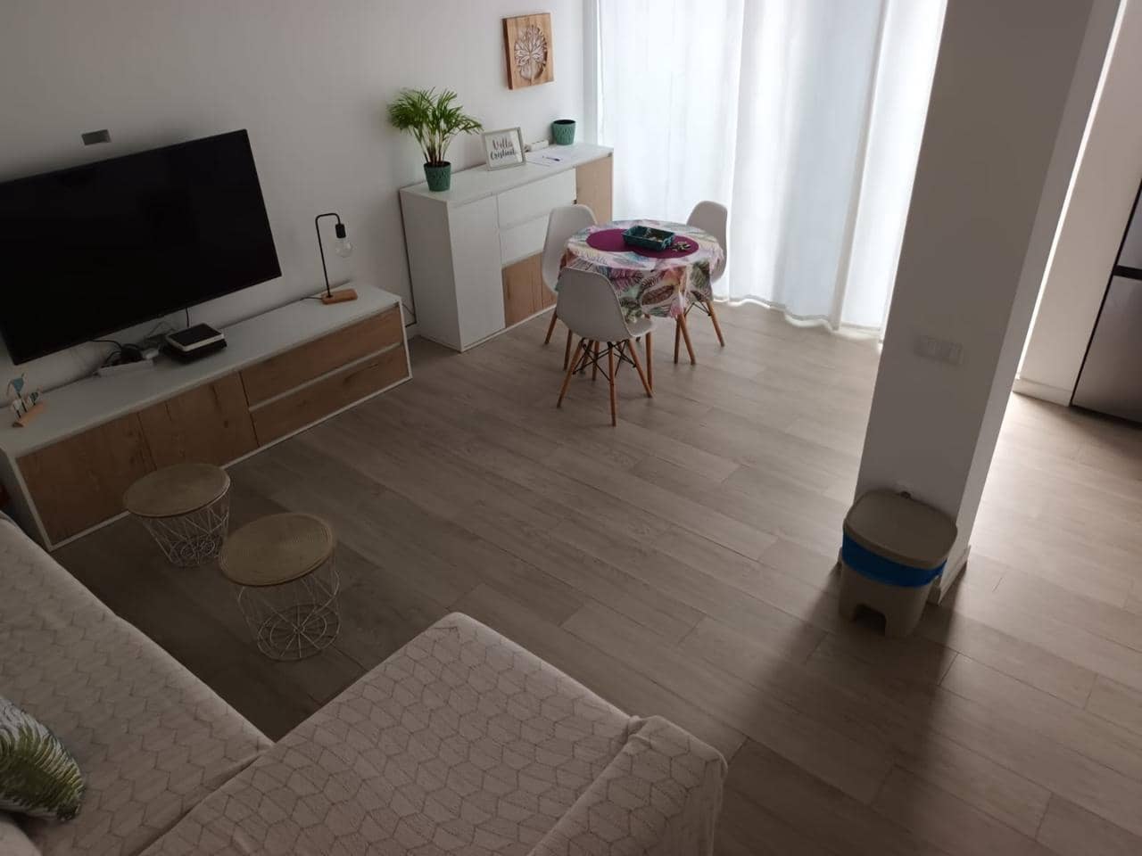 Chalet de 2 habitaciones en Sonneland en alquiler con piscina garaje - 1.300 € (Ref: 10076949)