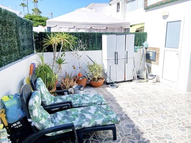 Chalet de 2 habitaciones en Sonneland, San Bartolomé de Tirajana en alquiler con piscina garaje - 1.300 € (Ref: 10076949)