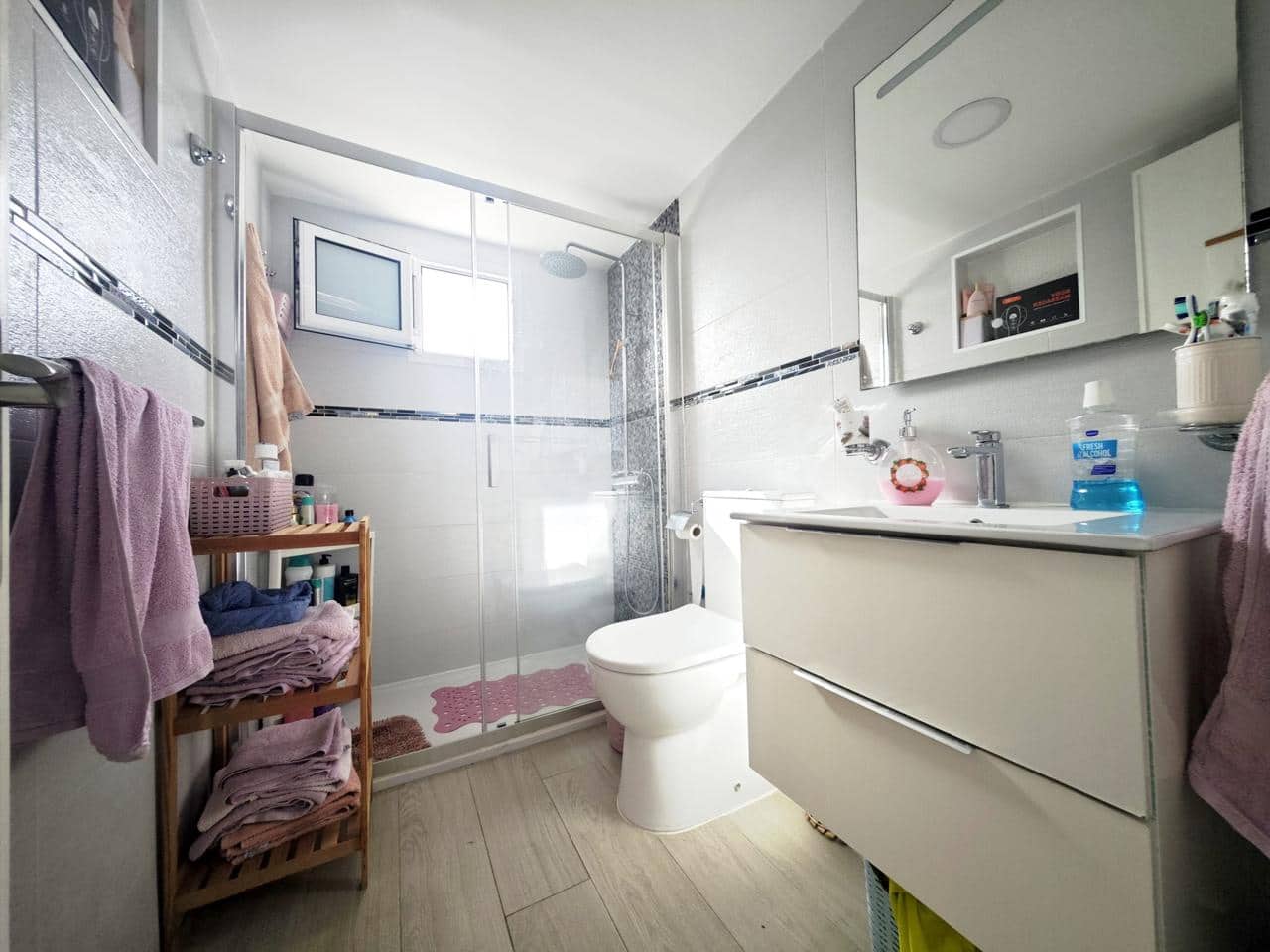 Chalet de 2 habitaciones en Sonneland en alquiler con piscina garaje - 1.300 € (Ref: 10076949)