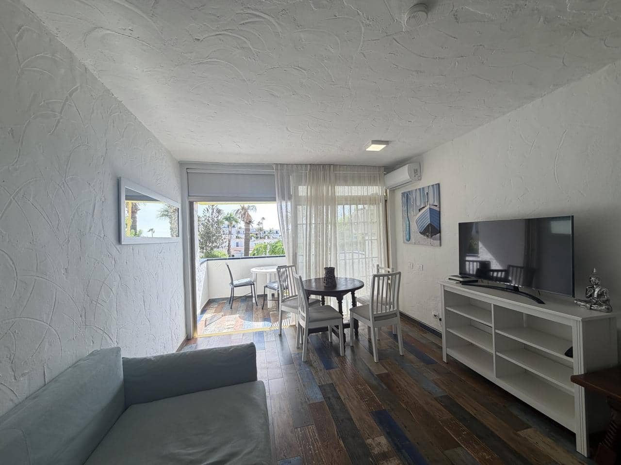 Apartamento para arrendar em San Agustin com piscina - 1 000 € (Ref: 10076951)