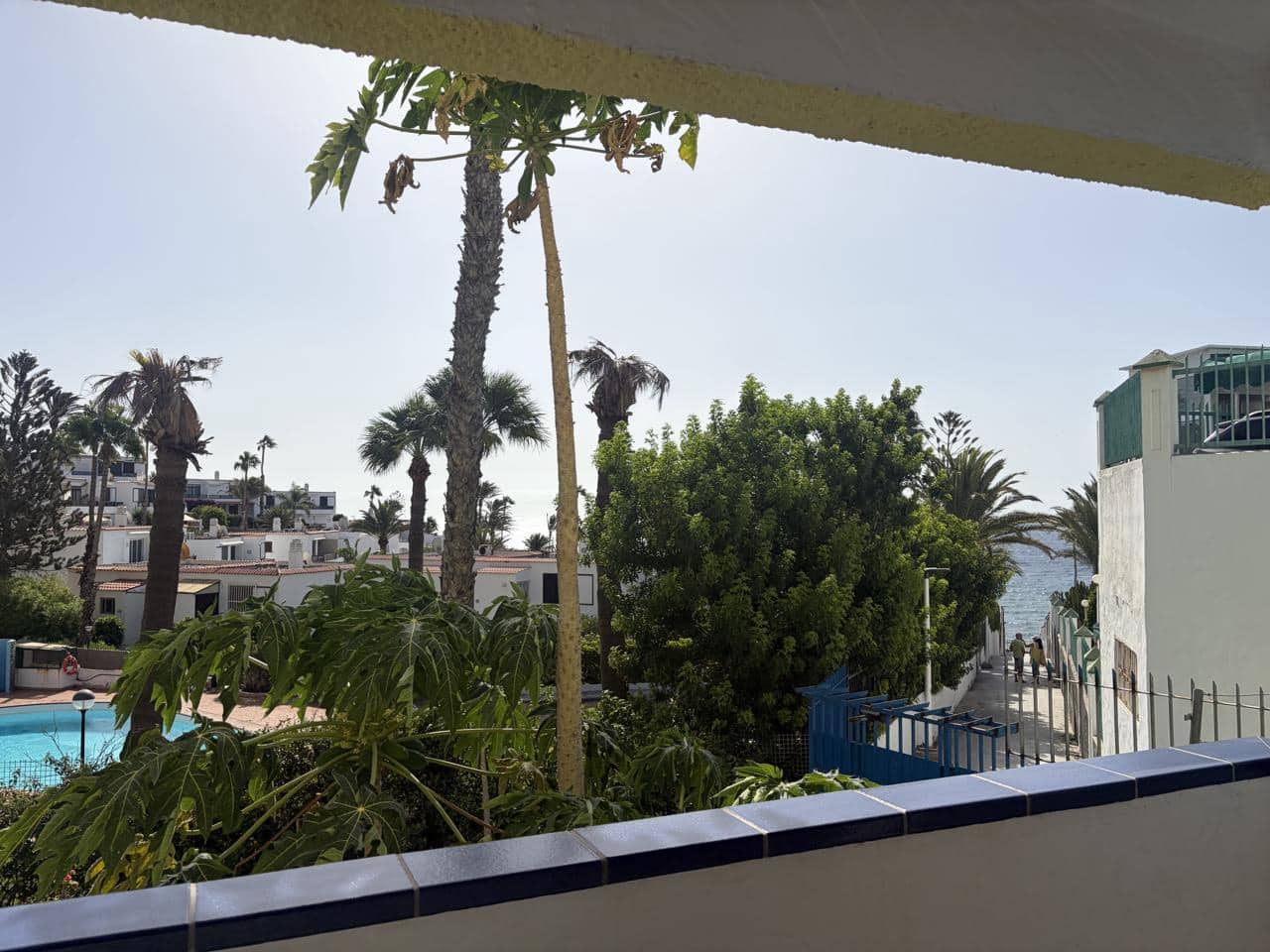 Apartamento para arrendar em San Agustin com piscina - 1 000 € (Ref: 10076951)