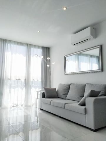 Piso en San Agustín, San Bartolomé de Tirajana en venta con piscina - 199.900 € (Ref: 10079934)