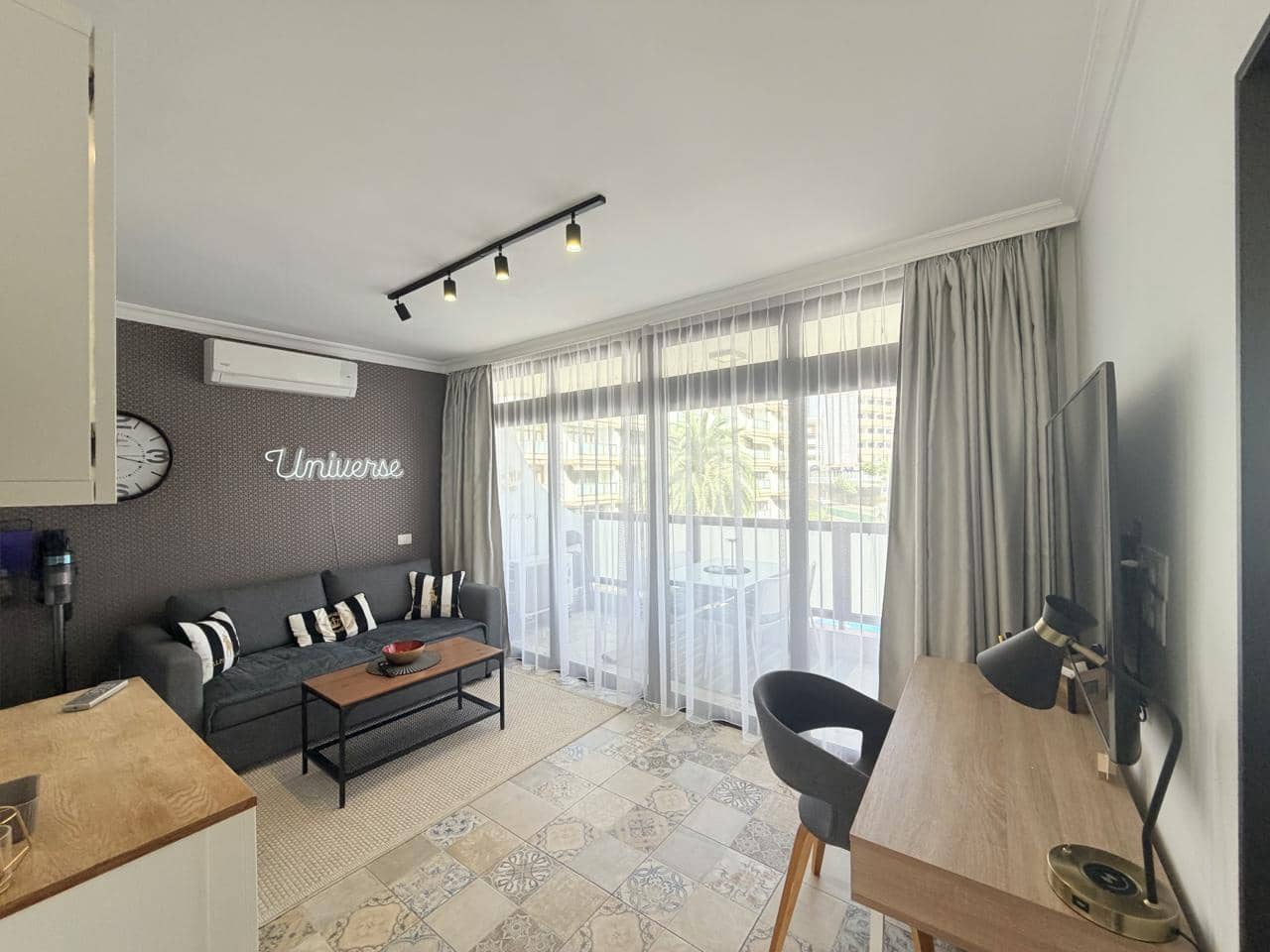 1 bedroom Flat for sale in Playa del Ingles with pool garage - € 265,000 (Ref: 10079935)