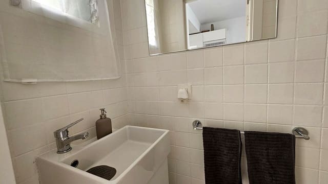 1 sovrum Lägenhet att hyra i Sonneland, San Bartolomé de Tirajana med pool - 1 000 € (Ref: 10095792)