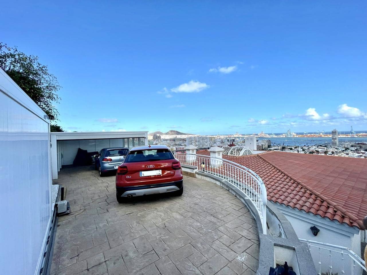 5 quarto Moradia para venda em Las Palmas de Gran Canaria com piscina garagem - 2 300 000 € (Ref: 10095793)