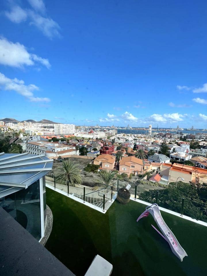 5 quarto Moradia para venda em Las Palmas de Gran Canaria com piscina garagem - 2 300 000 € (Ref: 10095793)