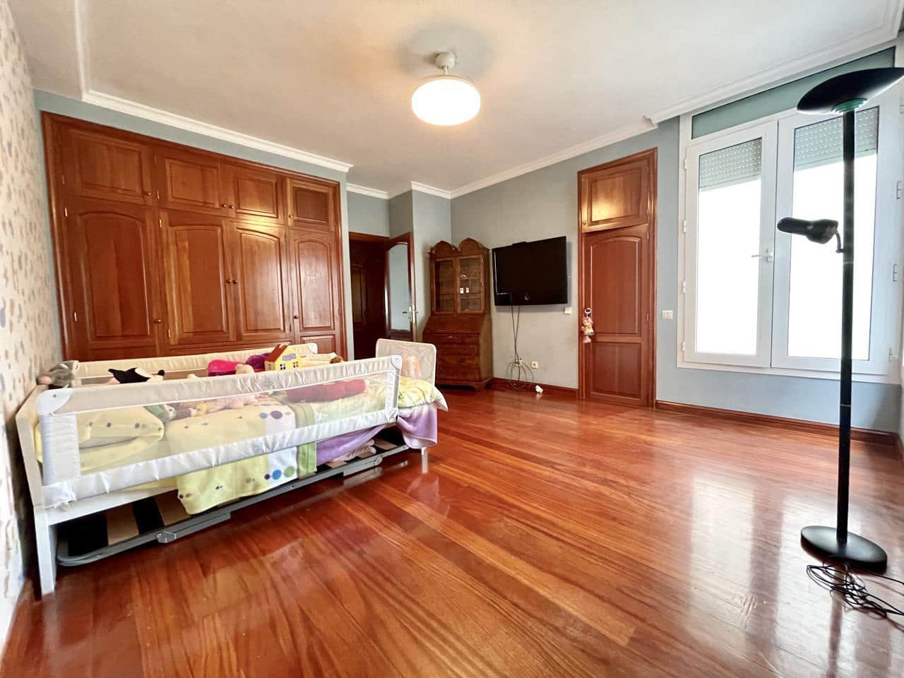 5 quarto Moradia para venda em Las Palmas de Gran Canaria com piscina garagem - 2 300 000 € (Ref: 10095793)
