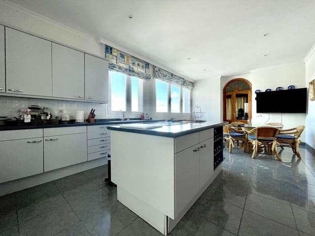 5 quarto Moradia para venda em La Minilla, Las Palmas de Gran Canaria com piscina garagem - 2 300 000 € (Ref: 10095793)