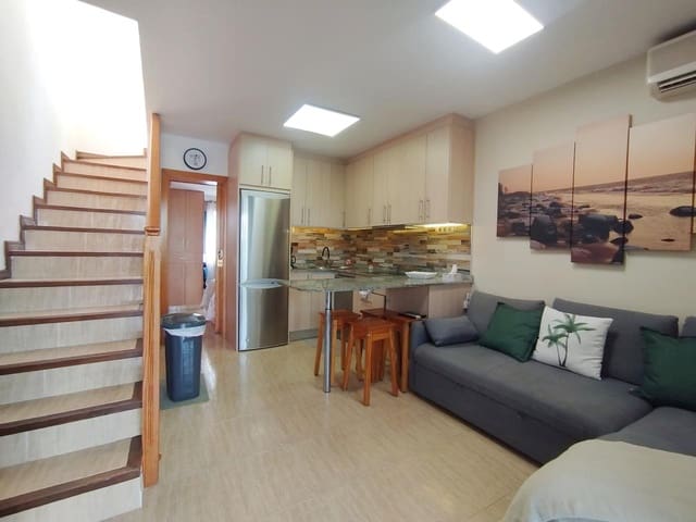 2 sovrum Lägenhet att hyra i Campo Internacional, San Bartolomé de Tirajana med pool - 1 500 € (Ref: 10099419)