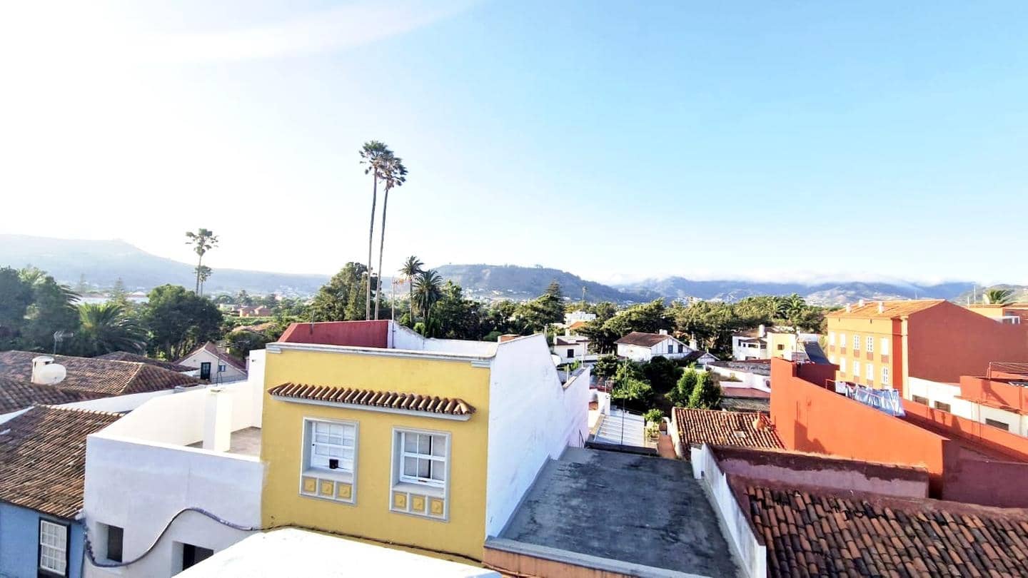 2 soveværelse Lejlighed til leje i San Cristobal de La Laguna - € 1.700 (Ref: 10099420)