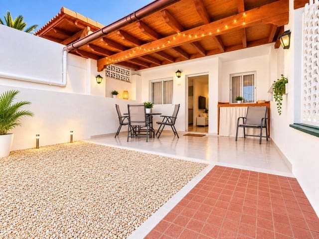 2 soverom Bungalow til leie i Sonneland, San Bartolomé de Tirajana med svømmebasseng - € 1 250 (Ref: 10099421)