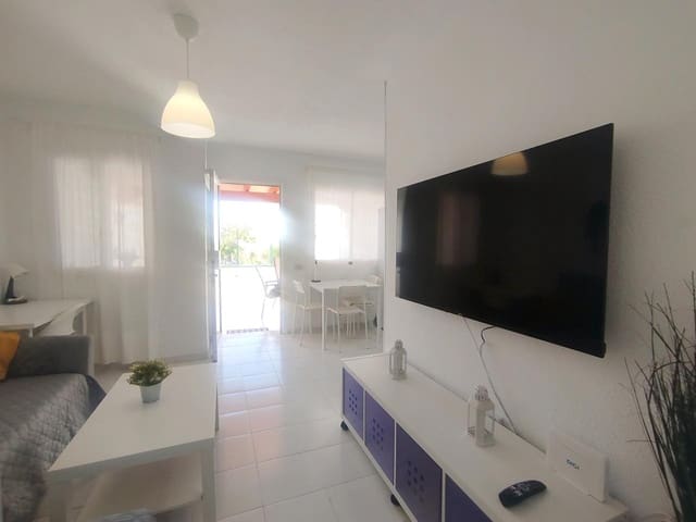2 soverom Bungalow til leie i Sonneland, San Bartolomé de Tirajana med svømmebasseng - € 1 250 (Ref: 10099421)