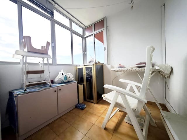 3 quarto Apartamento para arrendar em San Fernando, Moya com garagem - 1 600 € (Ref: 10106543)