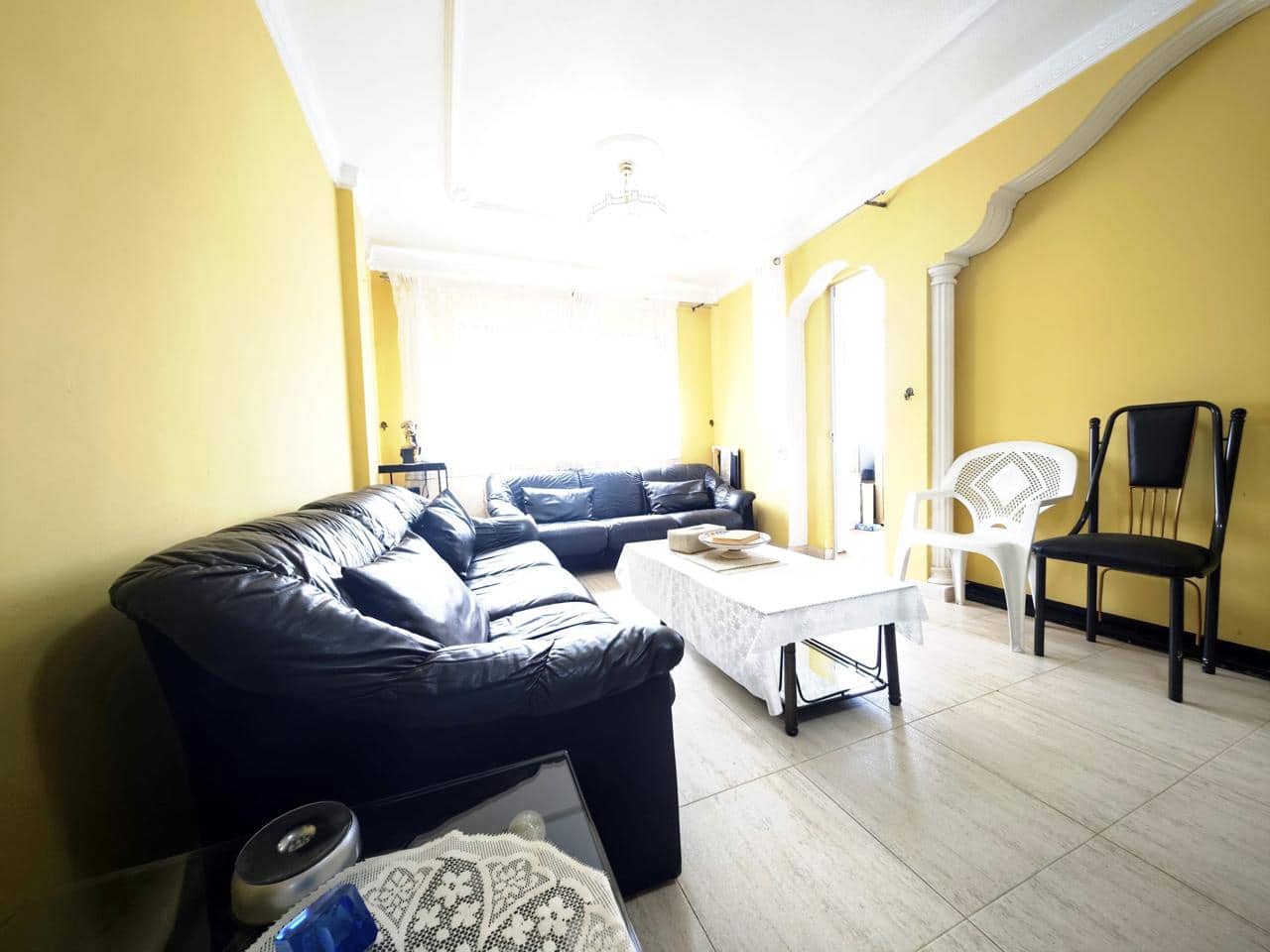 3 bedroom Flat for rent in San Fernando with garage - € 1,600 (Ref: 10106543)