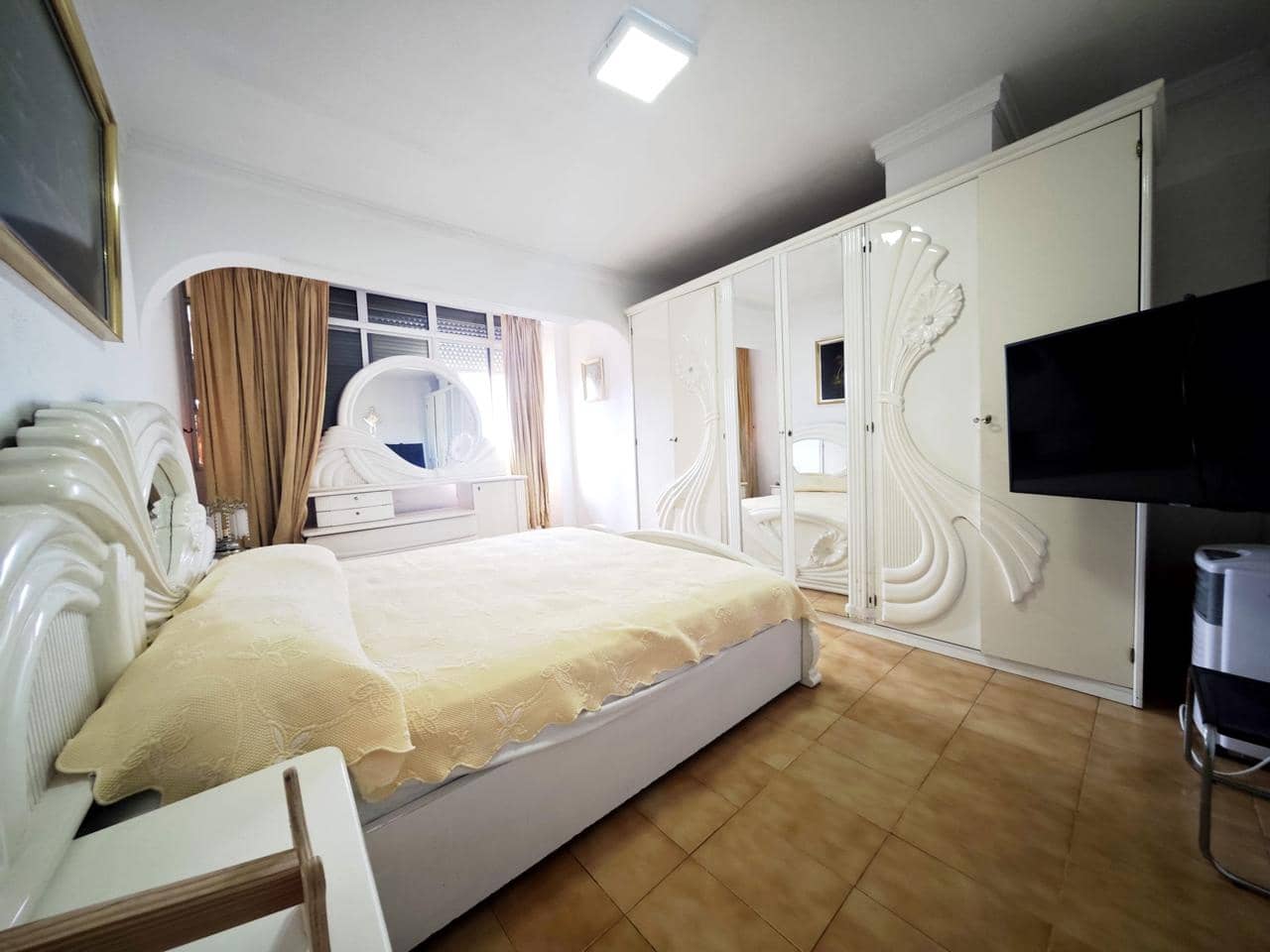 3 bedroom Flat for rent in San Fernando with garage - € 1,600 (Ref: 10106543)