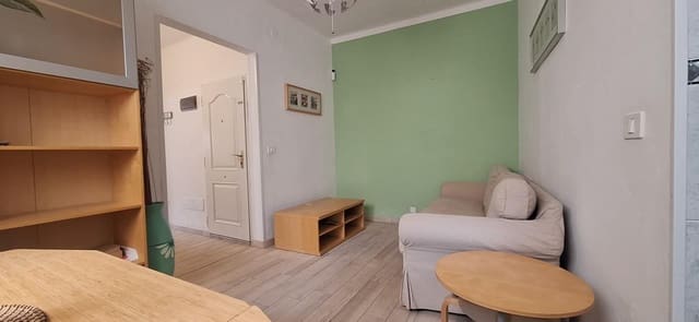 2 sovrum Lägenhet att hyra i Telde - 890 € (Ref: 10113252)