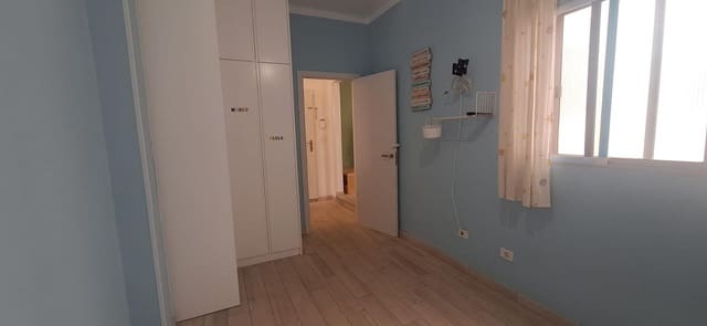 2 sovrum Lägenhet att hyra i Telde - 890 € (Ref: 10113252)