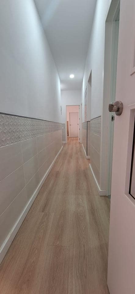 3 sovrum Lägenhet att hyra i Arinaga - 1 350 € (Ref: 10118420)
