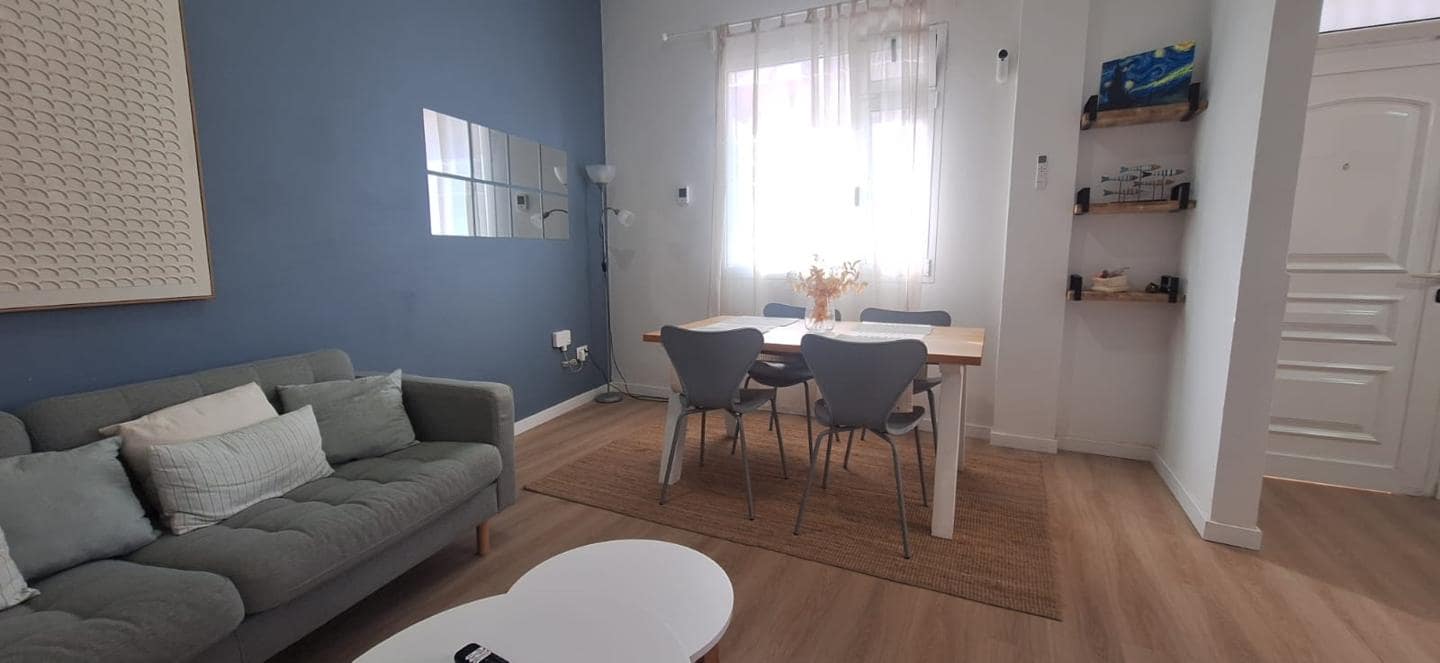 3 sovrum Lägenhet att hyra i Arinaga - 1 350 € (Ref: 10118420)