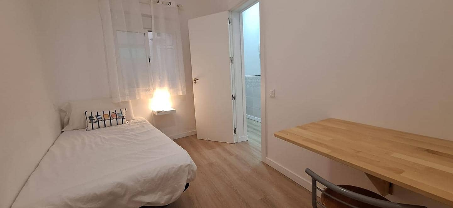3 sovrum Lägenhet att hyra i Arinaga - 1 350 € (Ref: 10118420)