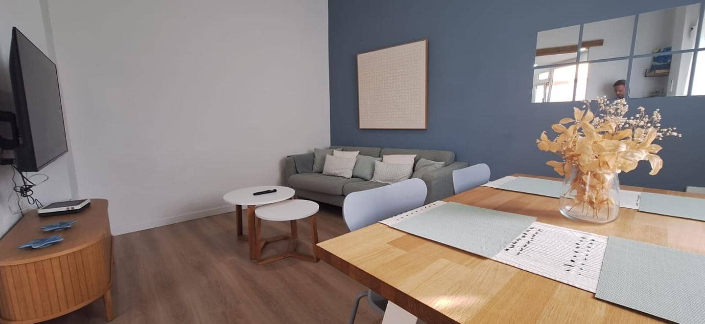3 sovrum Lägenhet att hyra i Arinaga - 1 350 € (Ref: 10118420)