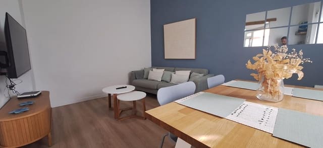 Appartement de 3 chambres à louer à Arinaga, Agüimes - 1 350 € (Ref: 10118420)
