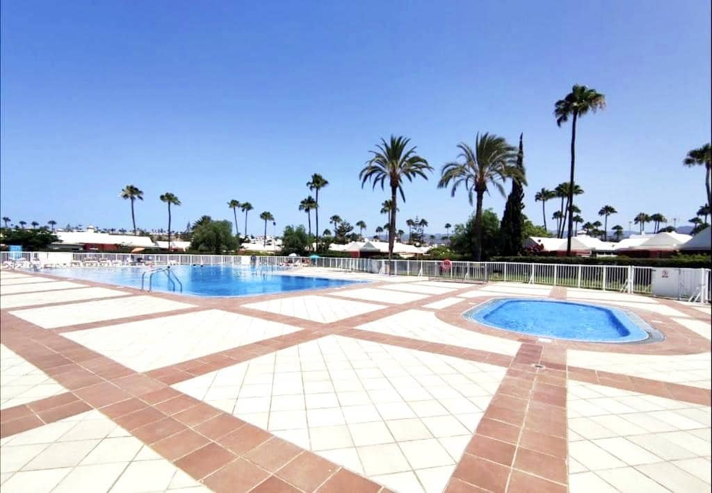 Villa/Maison de 3 chambres à louer à Maspalomas avec piscine - 2 200 € (Ref: 10134857)