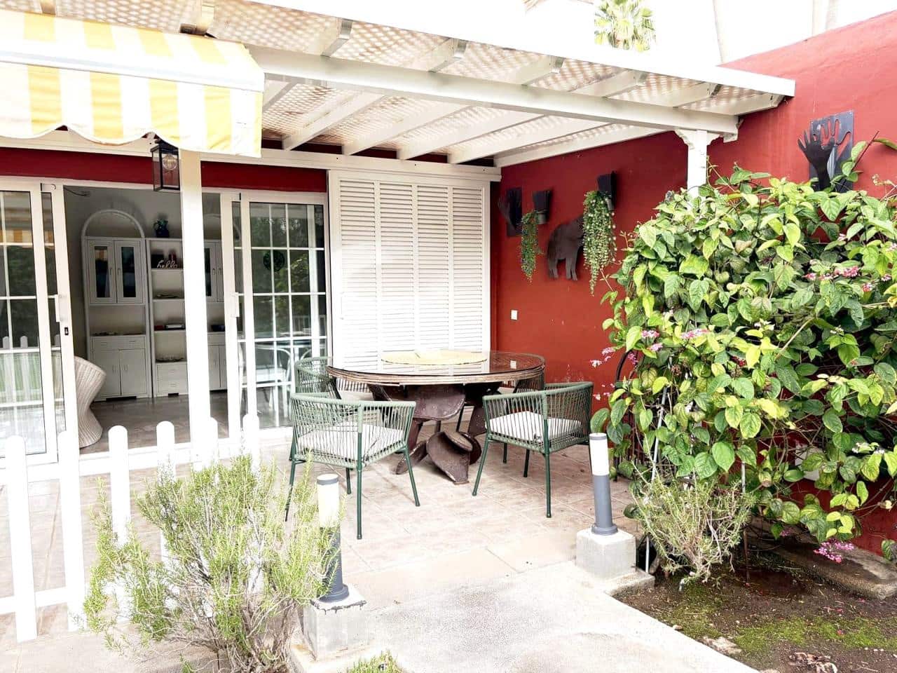 Villa/Maison de 3 chambres à louer à Maspalomas avec piscine - 2 200 € (Ref: 10134857)