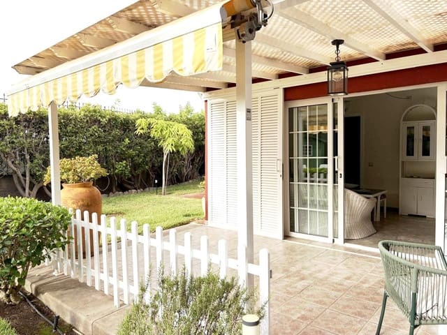 Villa/Maison de 3 chambres à louer à Maspalomas, San Bartolomé de Tirajana avec piscine - 2 200 € (Ref: 10134857)