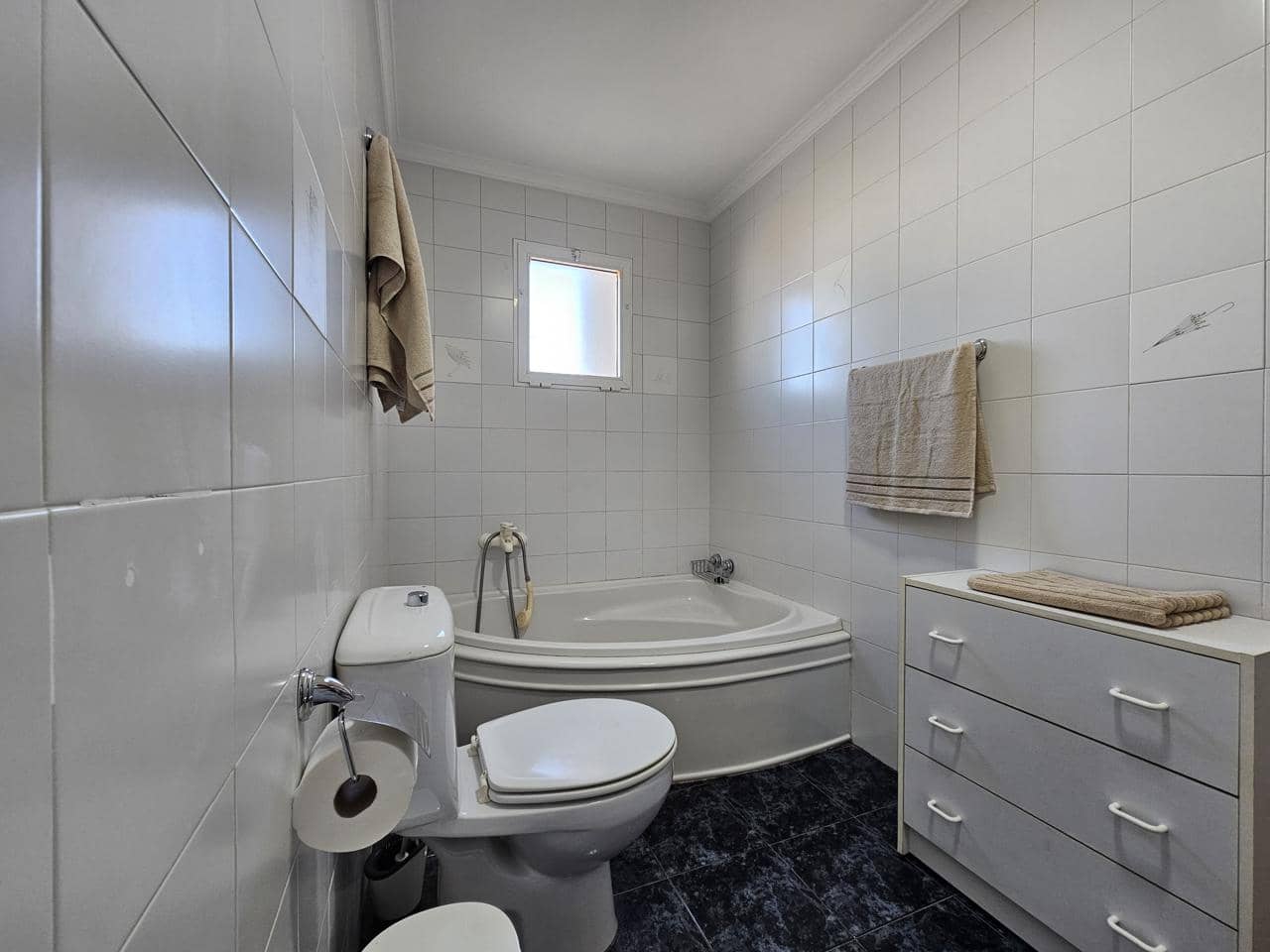 3 soverom Leilighet til leie i Arinaga med garasje - € 1 300 (Ref: 10145033)