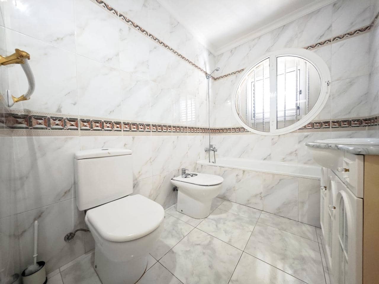4 Zimmer Villa zu verkaufen in San Fernando mit Garage - 790.000 € (Ref: 10148133)