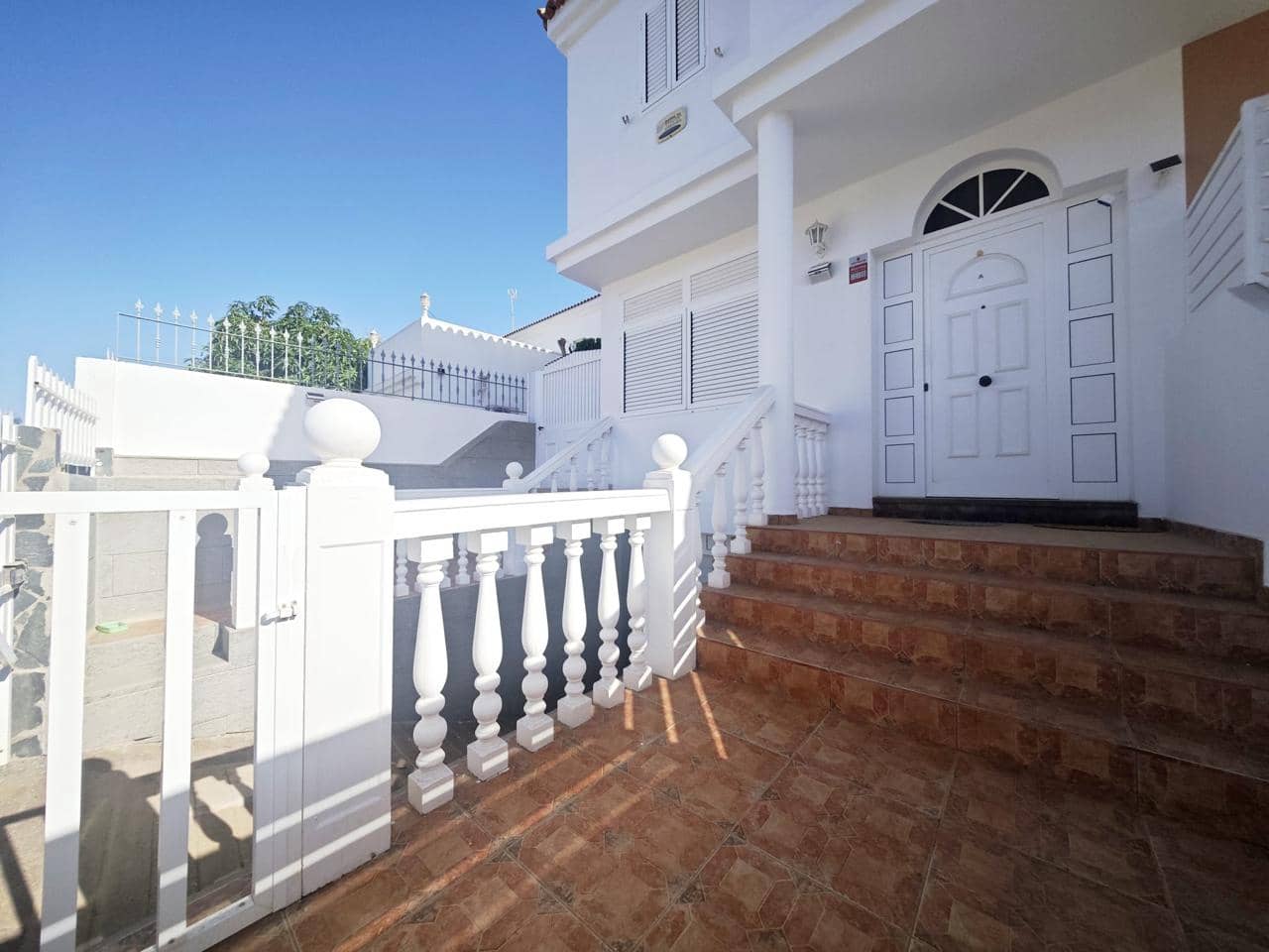 4 Zimmer Villa zu verkaufen in San Fernando mit Garage - 790.000 € (Ref: 10148133)