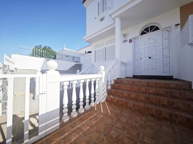4 Zimmer Villa zu verkaufen in San Fernando, Moya mit Garage - 790.000 € (Ref: 10148133)