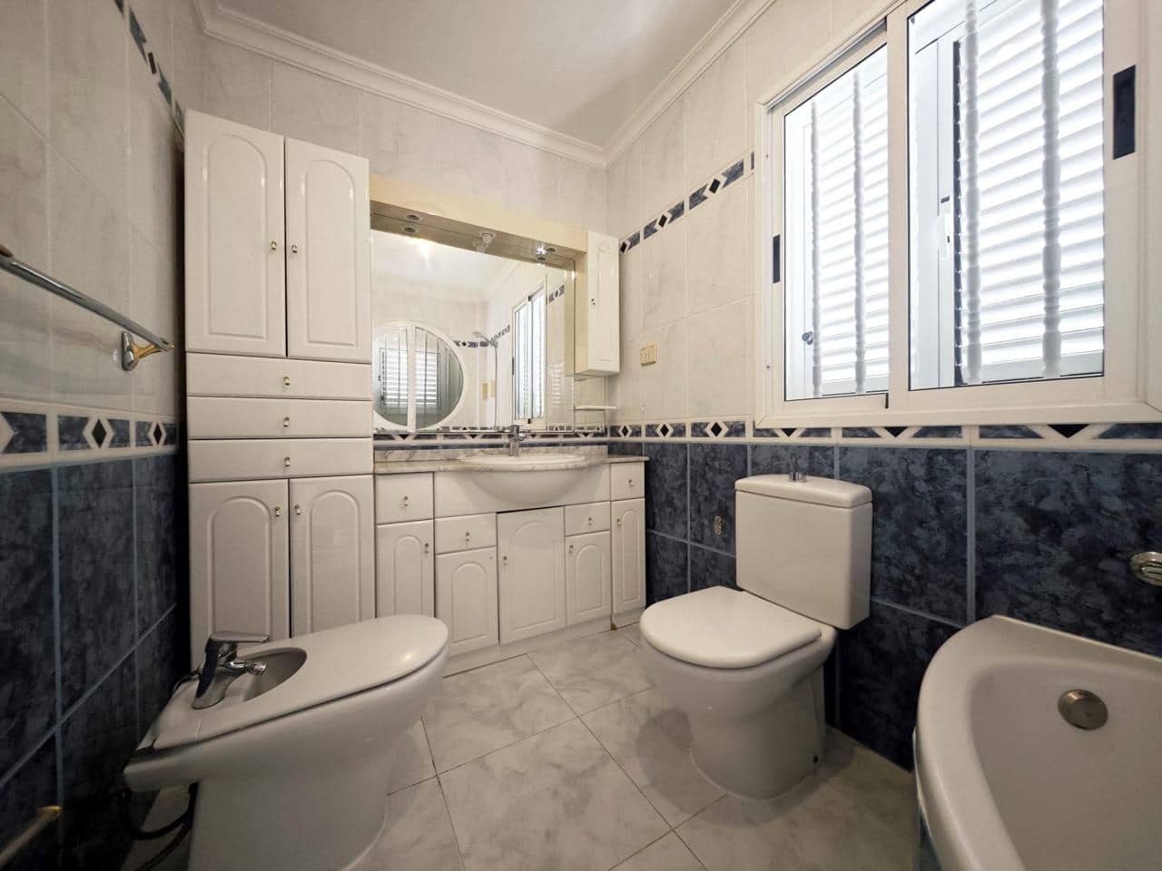 4 Zimmer Villa zu verkaufen in San Fernando mit Garage - 790.000 € (Ref: 10148133)