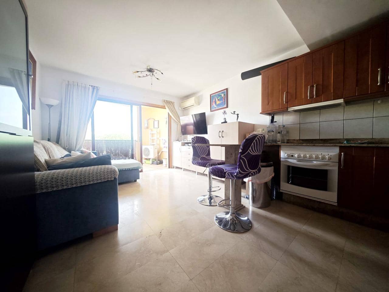 2 sovrum Lägenhet att hyra i Arinaga med garage - 1 100 € (Ref: 10148134)