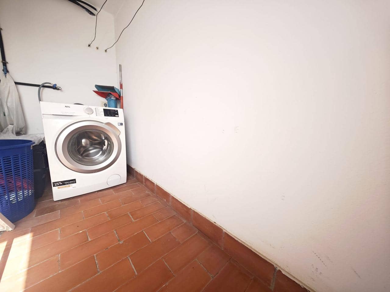 2 sovrum Lägenhet att hyra i Arinaga med garage - 1 100 € (Ref: 10148134)