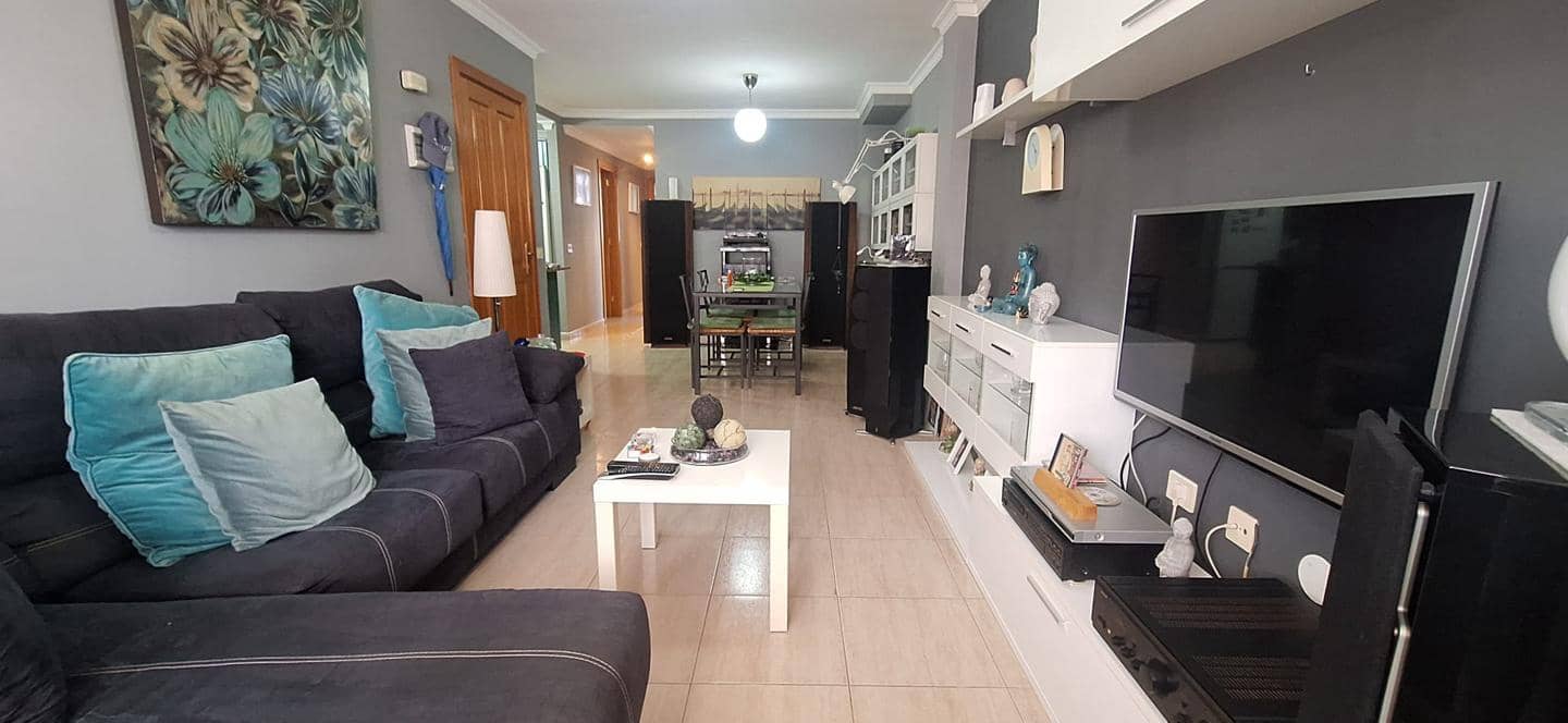 2 bedroom Flat for sale in Telde - € 90,000 (Ref: 10153946)