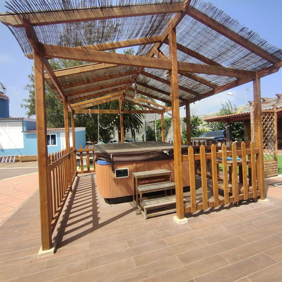 3 makuuhuone Huvila vuokrattavana paikassa Santa Maria de Guia de Gran Canaria mukana 
autotalli - 1 800 € (Ref: 10167916)