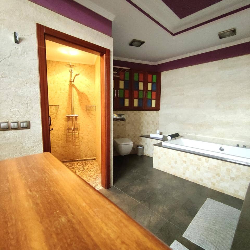 3 makuuhuone Huvila vuokrattavana paikassa Santa Maria de Guia de Gran Canaria mukana 
autotalli - 1 800 € (Ref: 10167916)